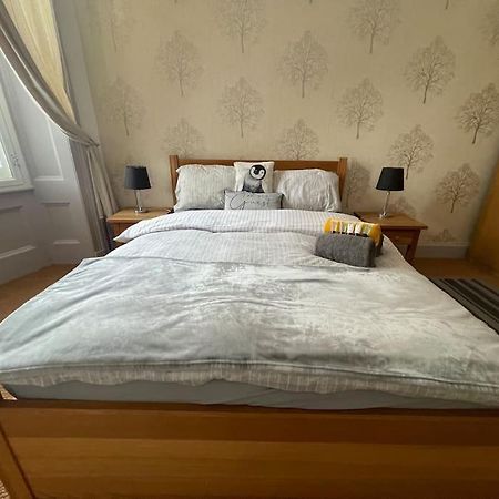 Stunning West End Flat! Appartement Glasgow Buitenkant foto