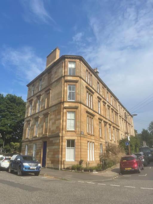 Stunning West End Flat! Appartement Glasgow Buitenkant foto