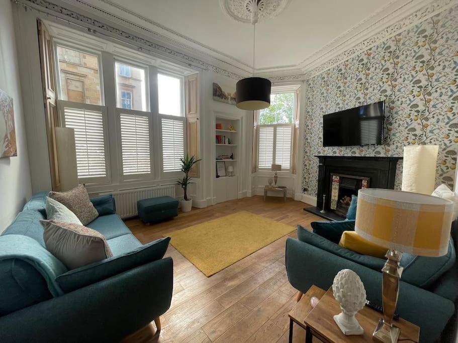 Stunning West End Flat! Appartement Glasgow Buitenkant foto